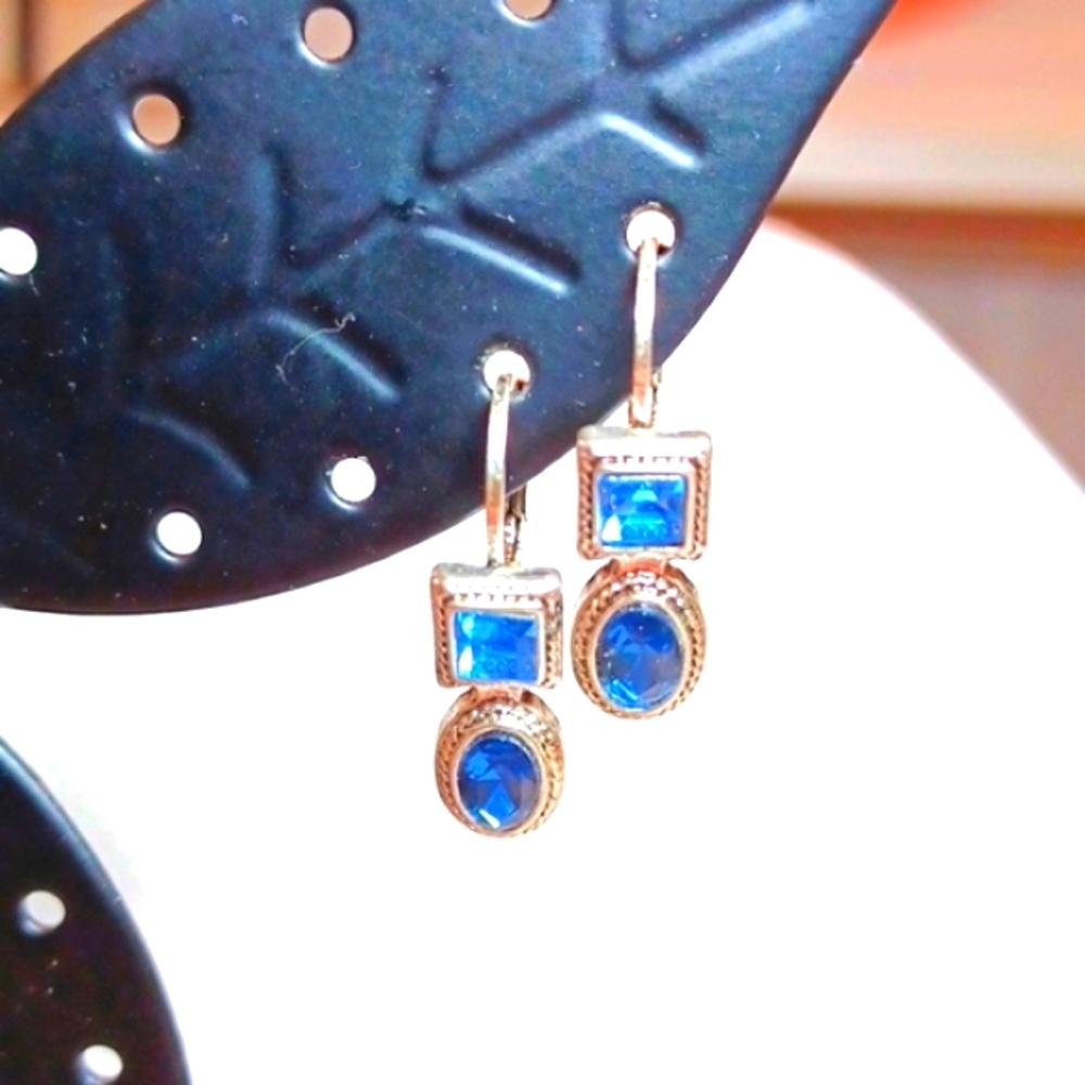 Womans Blue Topaz Vintage Vintage Silver 925 Tear Drop & Square Earrings